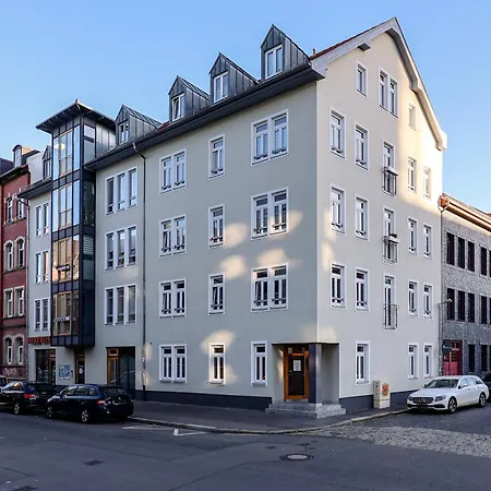 Apartment Bohnapartments Am Anger 1 Og - 3 Badezimmer - 4 Schlafzimmer - Zentrum - Vollausstattung - Wlan *